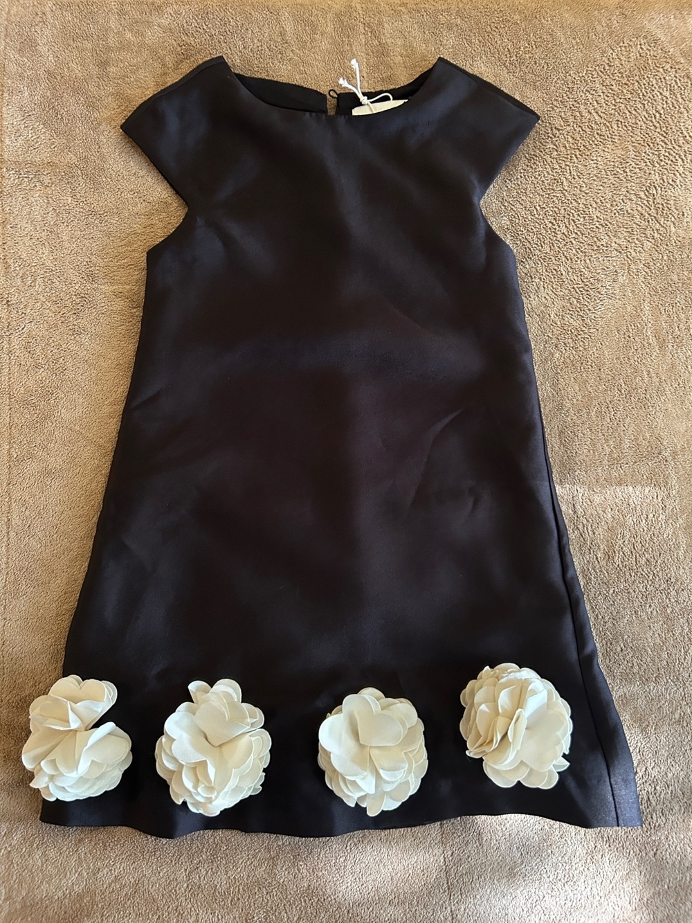Zara Children Party Dress 3D white Fabric Flower Sz 6-7 Years Old